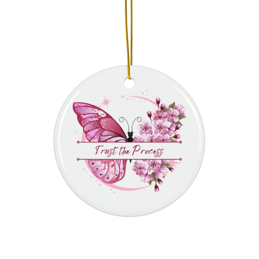 Adorno de cerámica con forma de mariposa inspiradora: confía en el proceso